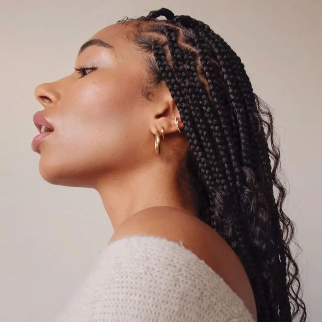 Knotless Goddess Braids: A Chic and Gentle Hair Trend - Braidlay